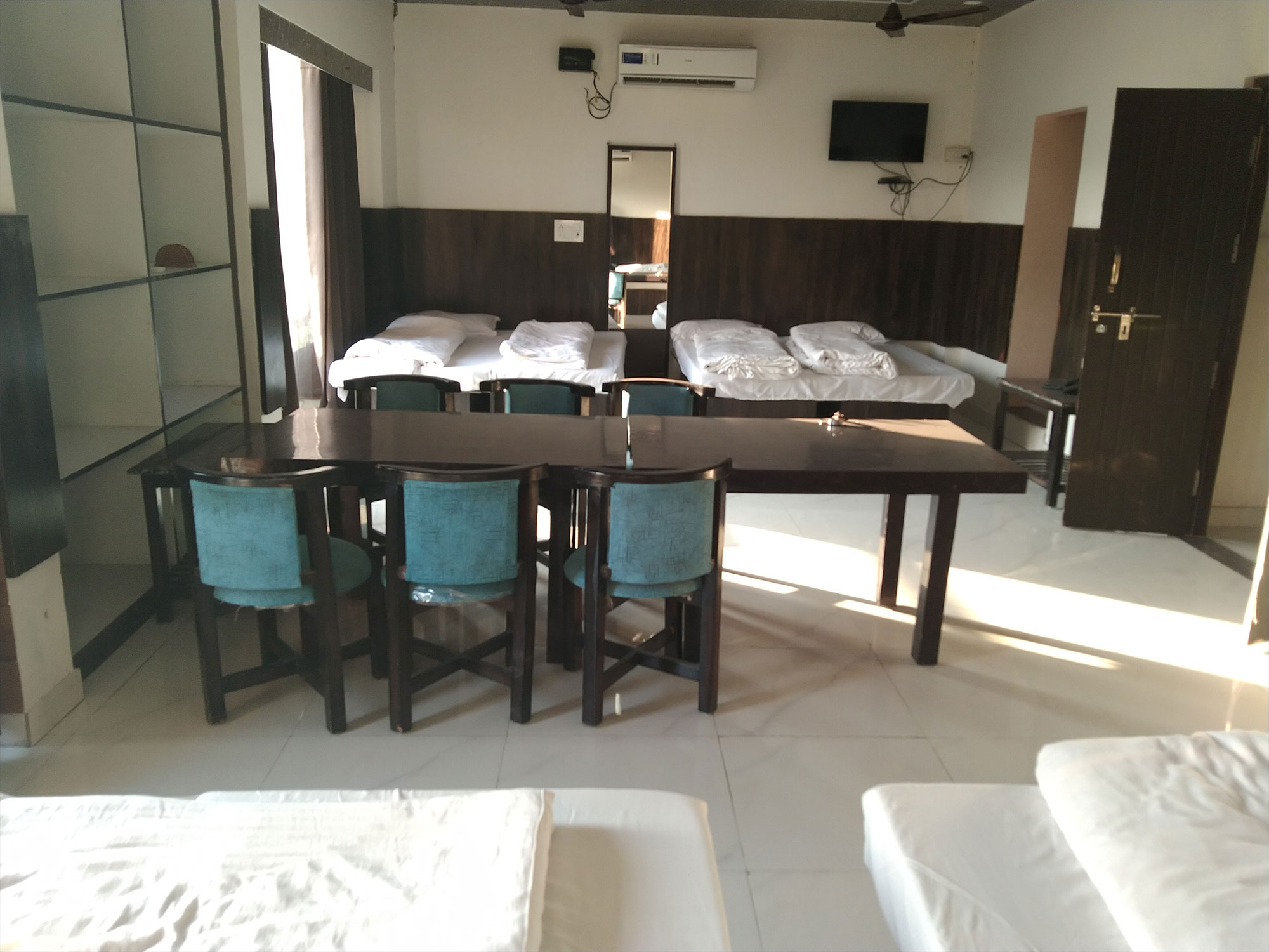Hotel- Krishna