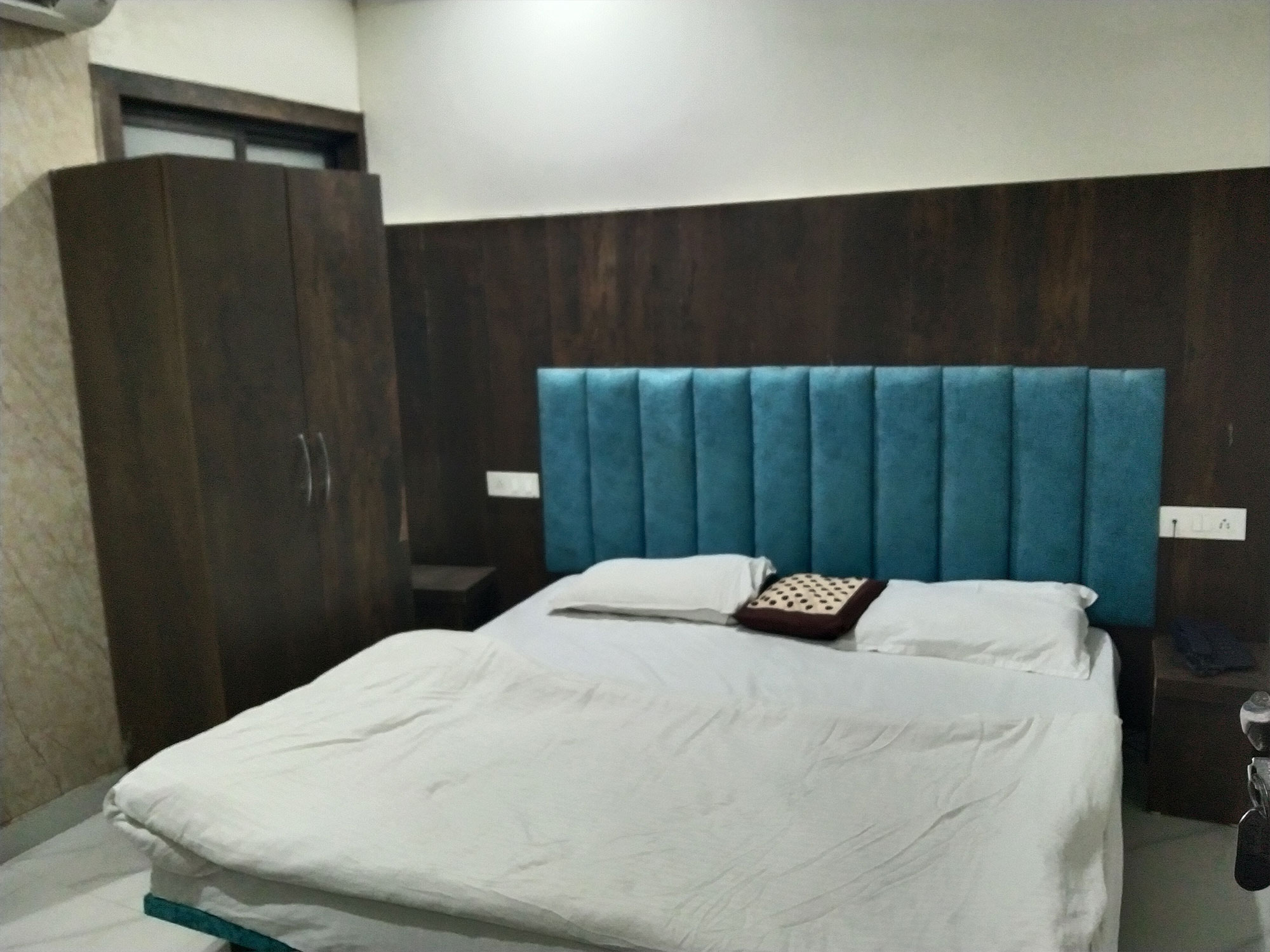 Hotel- Krishna