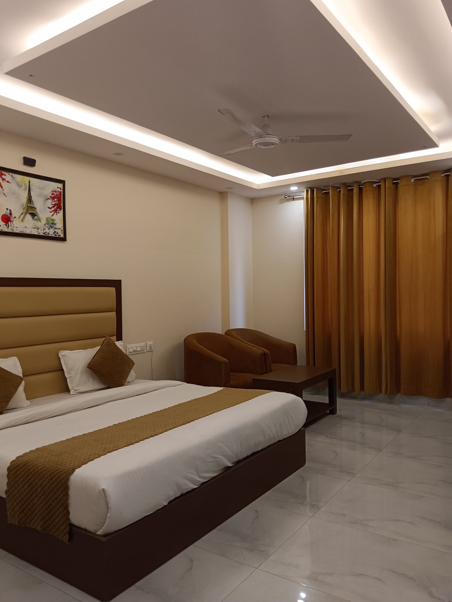 Hotel- Tara bliss
