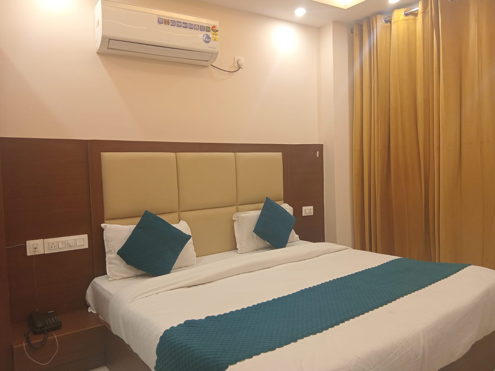 Hotel- Tara bliss