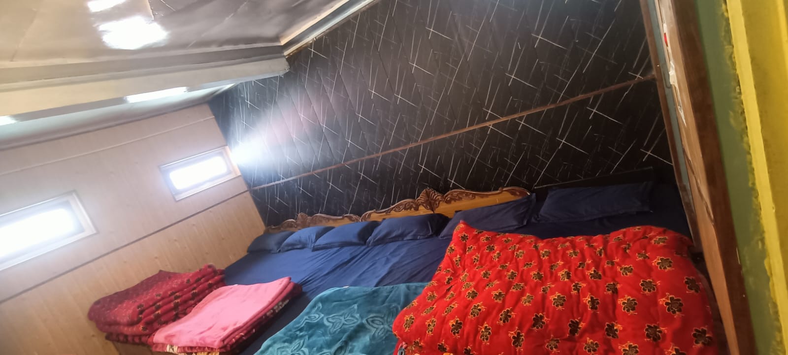 Kedarnath Basecamp
