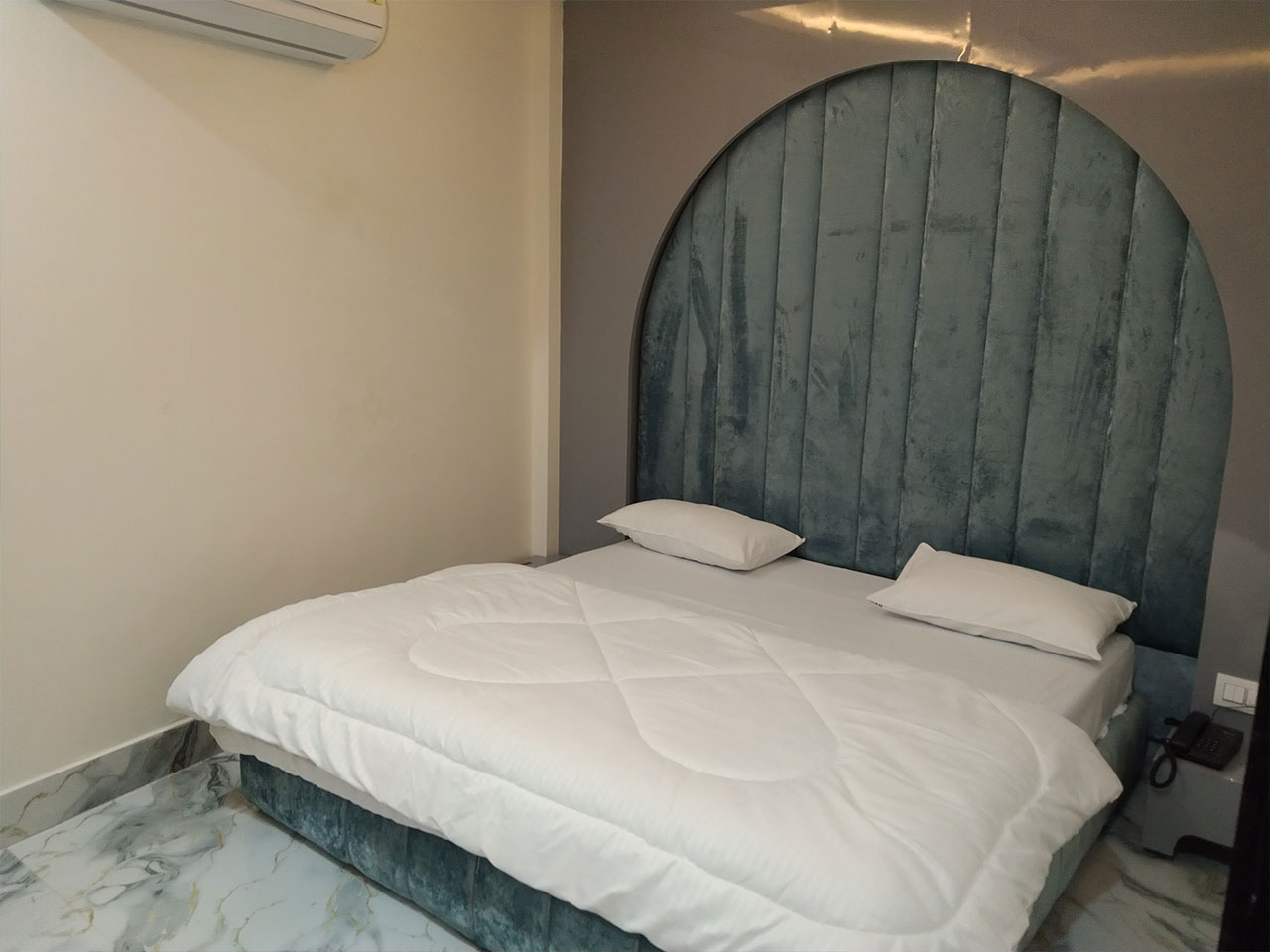 Hindustan Royal Inn