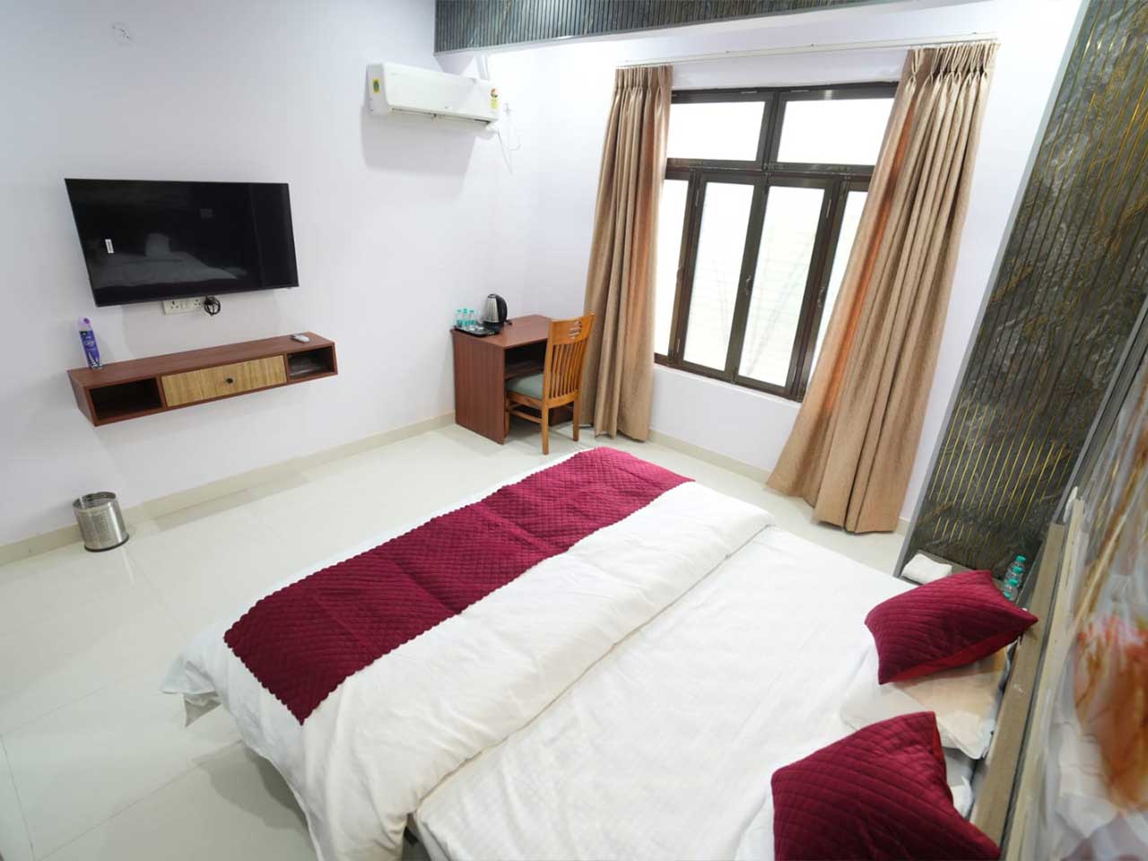 Hotel Rahi Residency