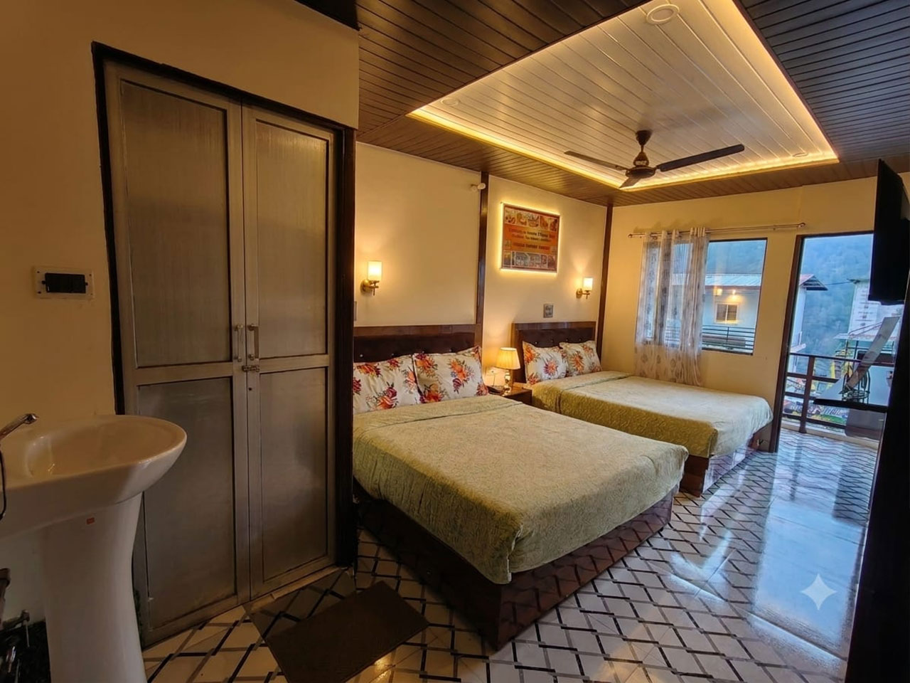 Trinetra Himalayan Stay